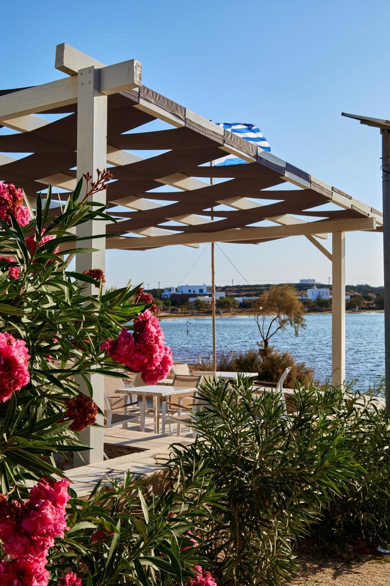 Theologos Beach Andíparosz Póli Kültér fotó